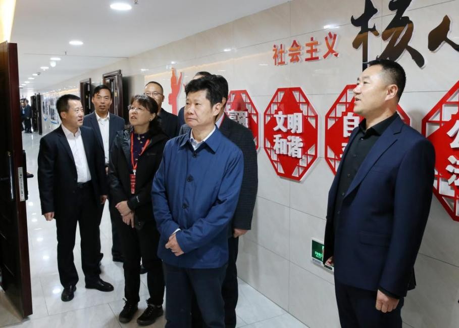 熱烈歡迎隴東學院領(lǐng)導及審核評估專家蒞臨我司交流工作