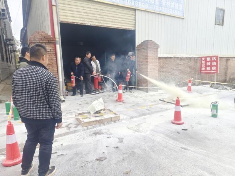 甘肅恒達工程檢測有限公司成功舉辦“強化安全意識，共筑消防防線” 消防安全演練活動